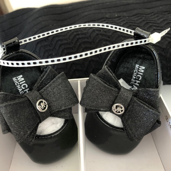 Size 1 Michael Kors Baby Day shoes black - Picture 5 of 6